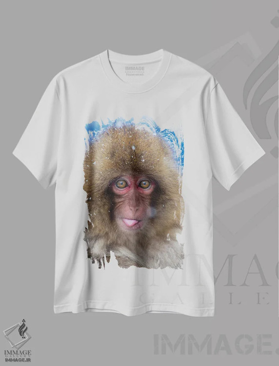 تیشرت سفید طرح دار – تیشرت طبیعت ,میمون برفی در حال گرفتن برف اثر موگنس تروله immage.ir