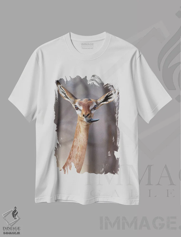 تیشرت سفید طرح دار – تیشرت گرافیکی ,جرنوک زبان باز اثر موگنس تروله immage.ir