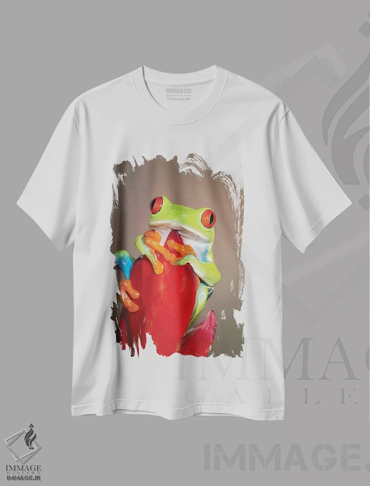 تیشرت سفید طرح دار – تیشرت حیوانات ,قورباغه درختی چشم قرمز - اثر مارسا پرایور immage.ir