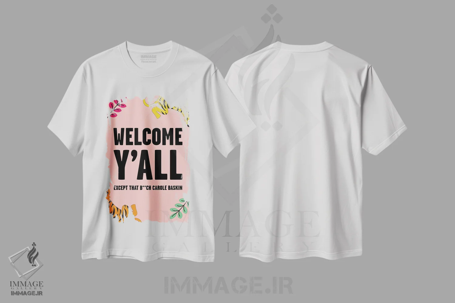 تیشرت سفید طرح دار – تیشرت پاپ کالچر ,همه خوش آمدند جز کارول بسکینصورتی اثر مامبو آرت استودیو فروشگاه ایماژ