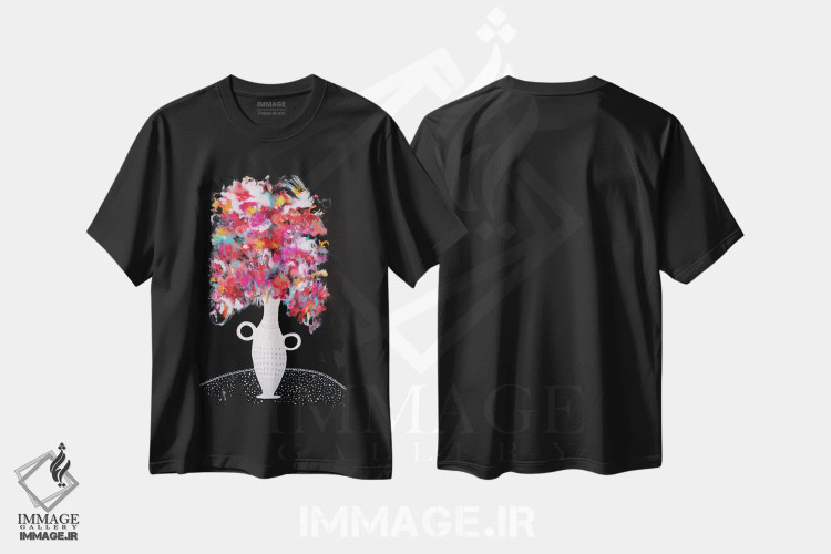 تیشرت مشکی طرح دار – تیشرت گل و گیاه ,بانوی متشخص اثر میساکو چیدا immage.ir