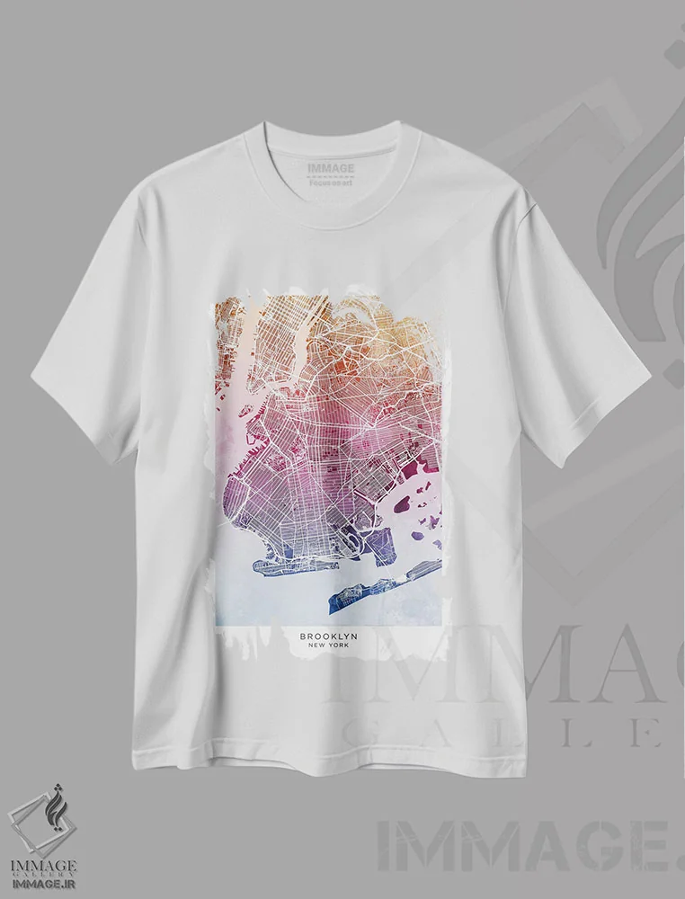 تیشرت سفید طرح دار – تیشرت شهری ,نقشه بروکلین آبی-صورتی اثر مایکل تامپست immage.ir
