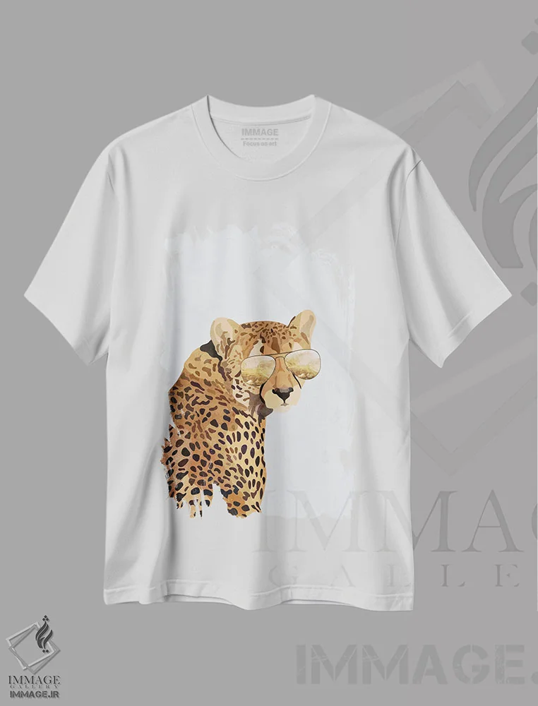 تیشرت سفید طرح دار – تیشرت گرافیکی ,یوزپلنگ ستاره اثر سارا مانوفسکی immage.ir
