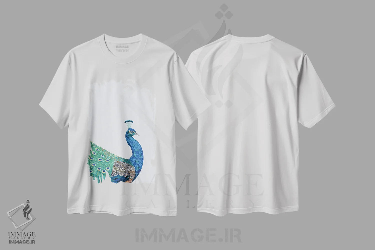 تیشرت سفید طرح دار – تیشرت حیوانات ,طاووس بی نقص اثر سارا مانوفسکی immage.ir