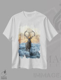 تیشرت سفید طرح دار – تیشرت هنری ,دوستت دارم گوزنِ آتش و یخ اثر مکس الیس فروشگاه ایماژ