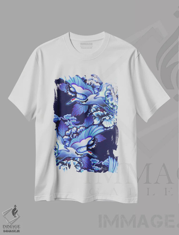 تیشرت سفید طرح دار – تیشرت ژاپنی ,درناهای ژاپنی نیلی اثر مریلین مَدو فروشگاه ایماژ