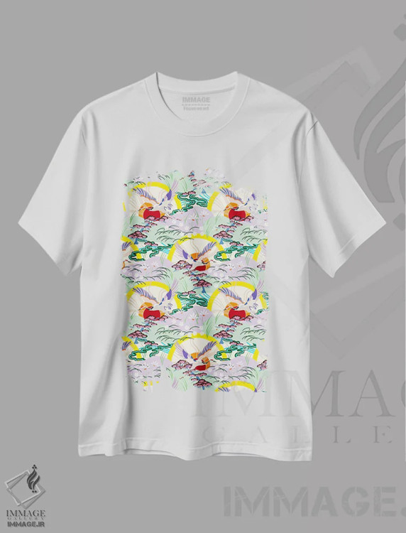 تیشرت سفید طرح دار – تیشرت آسیایی ,درناهای ژاپنی و دایره های رترو اثر مریلین مَدو immage.ir