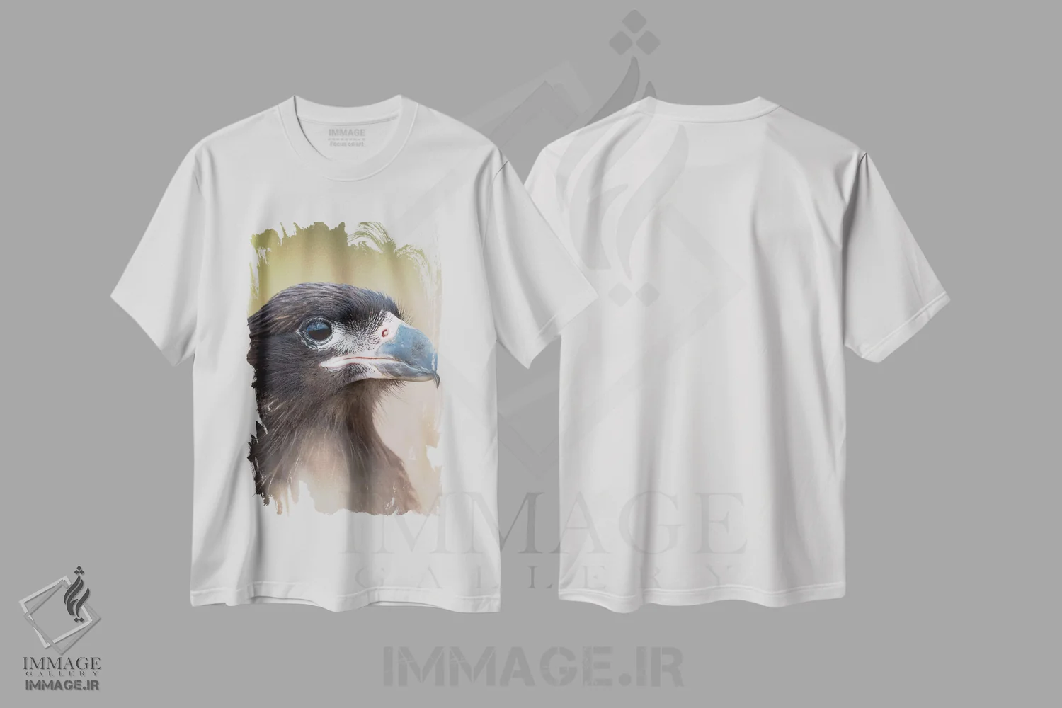 تیشرت سفید طرح دار – تیشرت حیوانات ,Protected, Endemic To The Falkland Islands.,جوجه با پوست روشن معمول در صورت. کره کارای خط خطی یا جانی روک، حفاظت شده و بومی جزایر فالکلند اثر مارتین زویک immage.ir