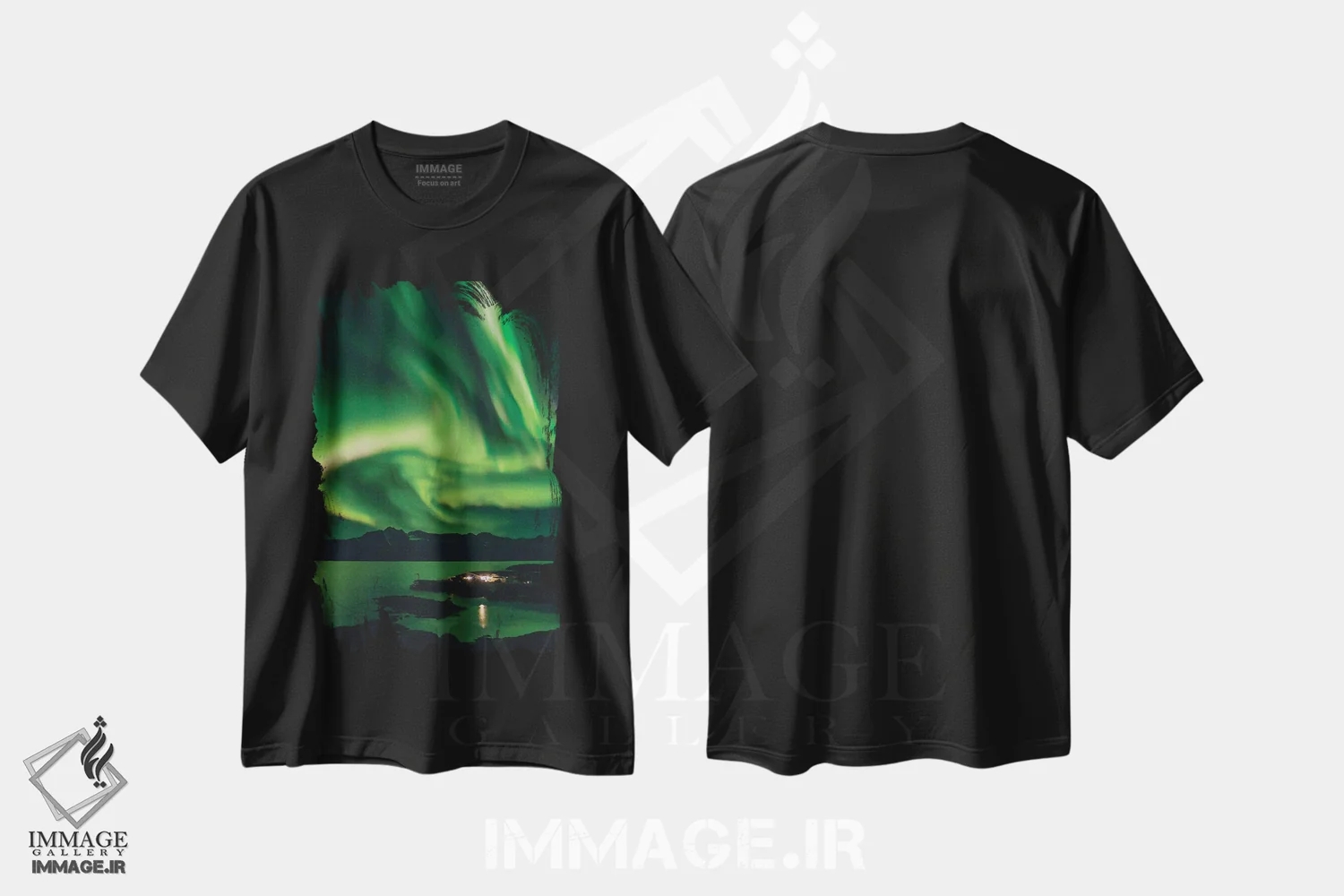 تیشرت مشکی طرح دار – تیشرت طبیعت ,Danish Territory,شفق شمالی بر فراز منطقه مسکونی کومیت، بخش آماسالیک در شرق گرینلند، قلمرو دانمارک اثر مارتین زویک immage.ir