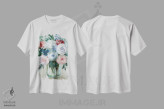 تیشرت سفید طرح دار – تیشرت آبرنگی گلدار ,دسته گل پاستلی با گچ اثر نان فروشگاه ایماژ
