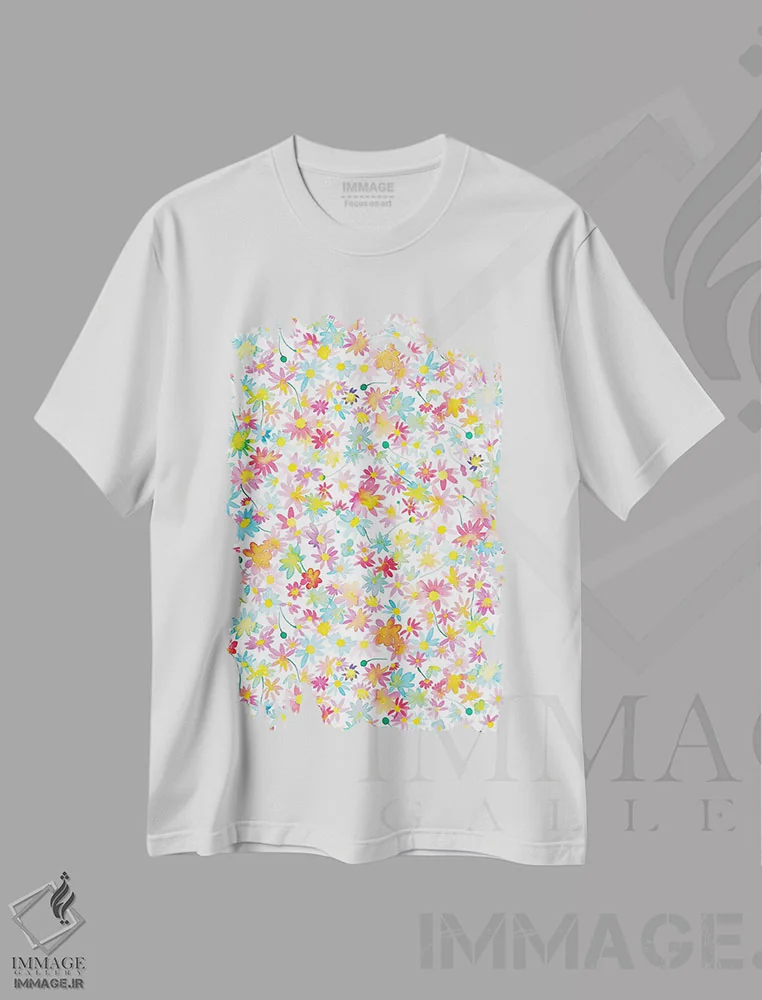 تیشرت سفید طرح دار – تیشرت آبرنگی ,مرواریدهای گلدار آبرنگی صورتی اثر نینولا دیزاین immage.ir