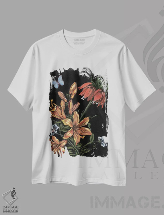 تیشرت سفید طرح دار گل های تیره دو اثر نائومی مک کاویت | فروشگاه ایماژ