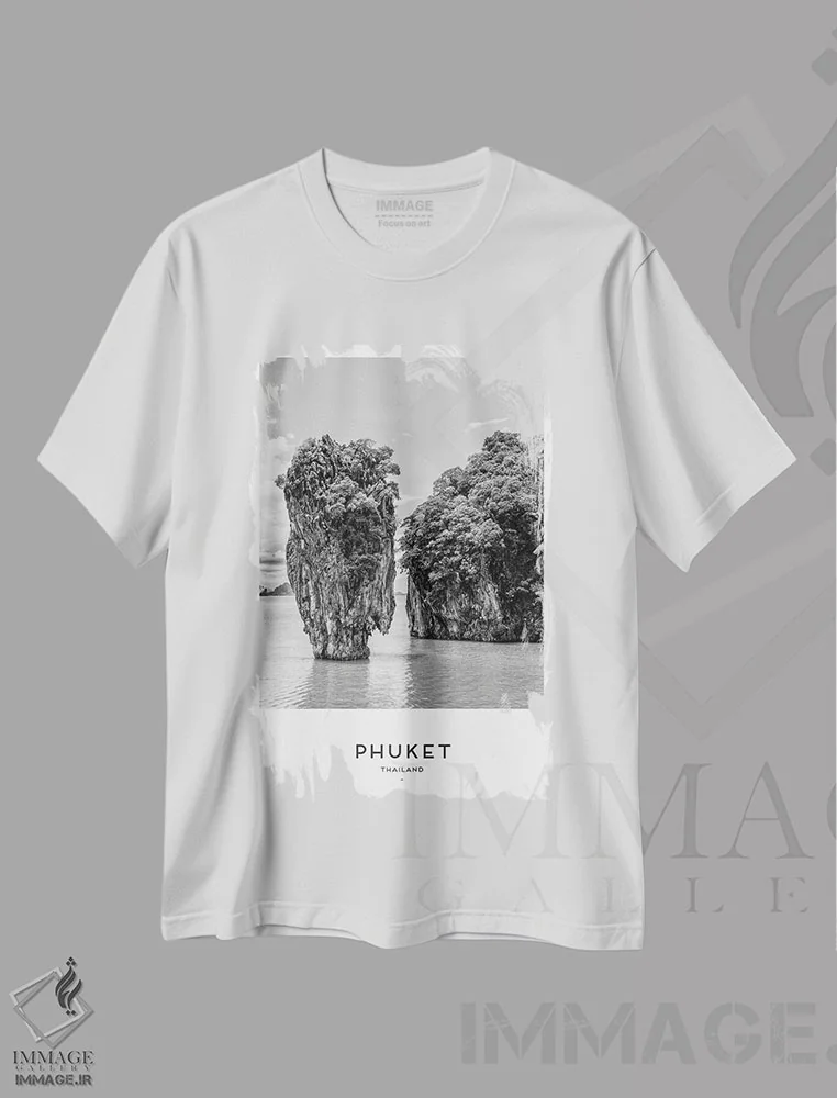 تیشرت سفید طرح دار پوکت تایلند، عکاسی سیاه و سفید اثر نائومی دیویس | immage.ir
