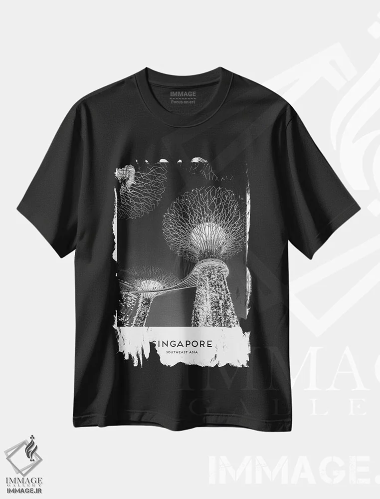 تیشرت مشکی طرح دار سنگاپور، عکاسی سیاه و سفید اثر نائومی دیویس | immage.ir