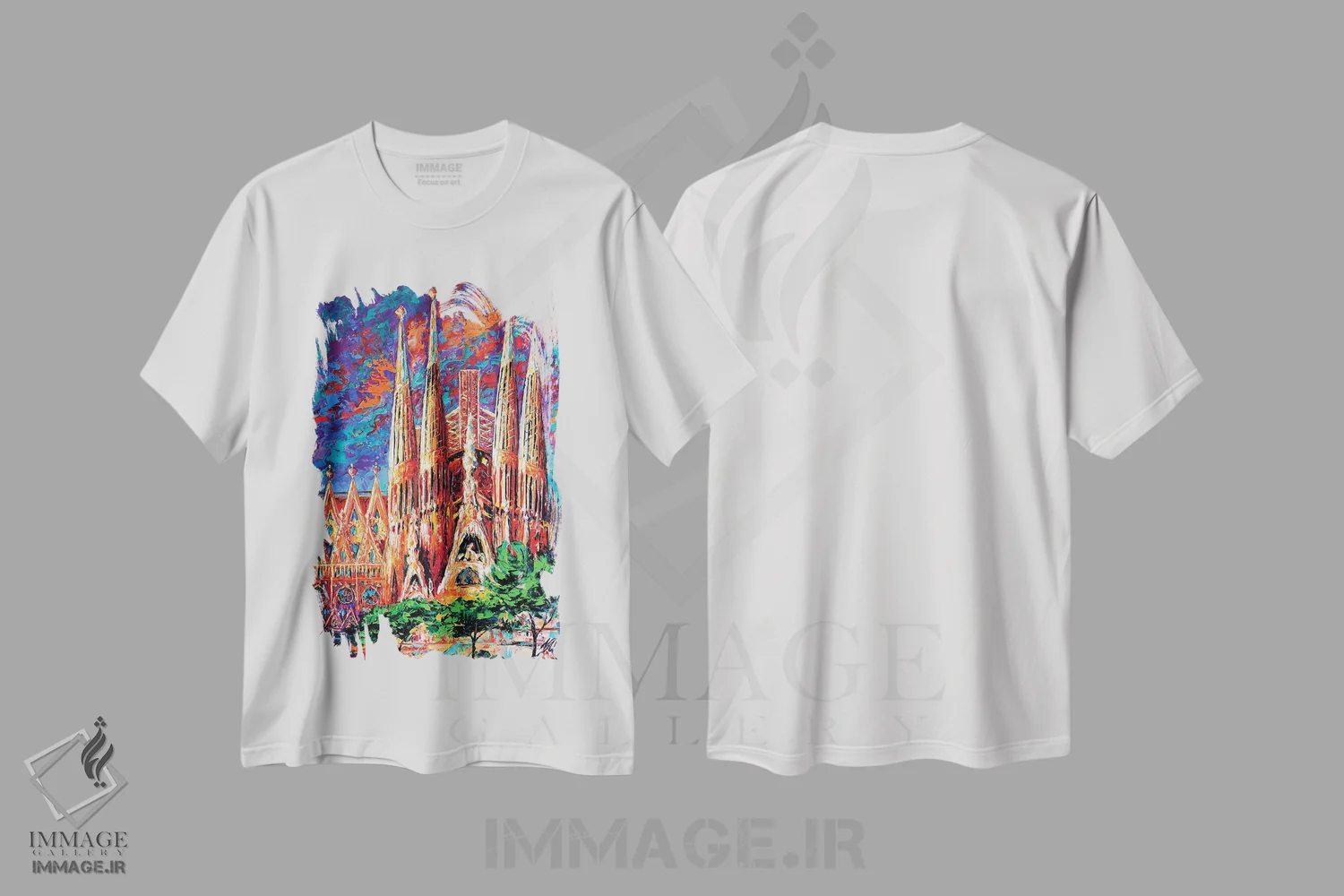تیشرت سفید طرح دار لا ساگرادا فامیلیا، آبستره اثر ناتاشا میلیوس | فروشگاه ایماژ