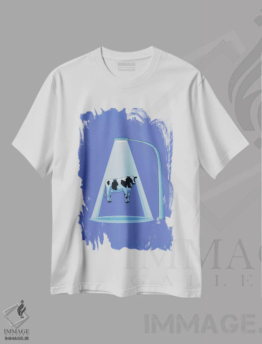 تیشرت سفید طرح دار گاو ربوده شده، هنر دیجیتال اثر نائولیتو | فروشگاه ایماژ