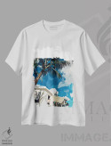 تیشرت سفید طرح دار چشم انداز استوایی، تزئینی اثر آملیا نویز | فروشگاه ایماژ