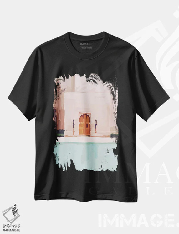 تیشرت مشکی طرح دار هتل صورتی، تزئینی اثر آملیا نویز | immage.ir