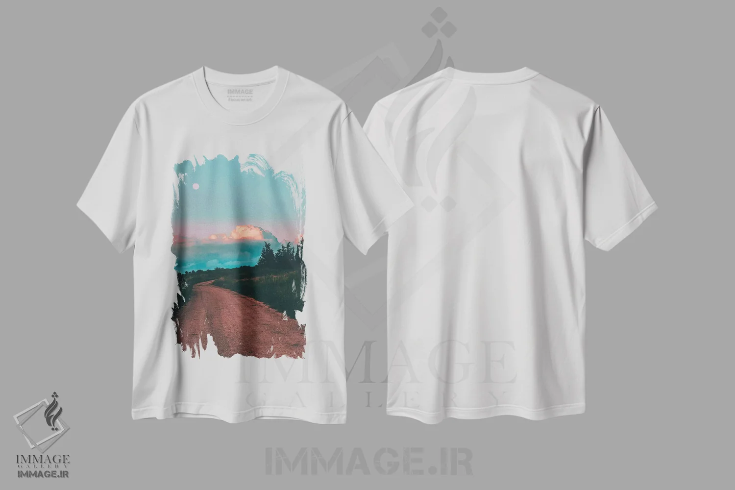 تیشرت سفید طرح دار جاده کاج، مدیوم اثر نیـرز فوتوگرافی | immage.ir