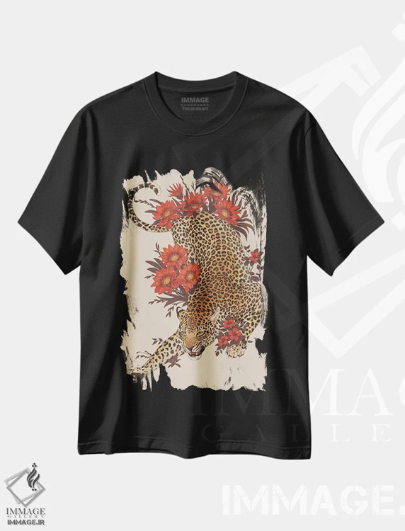 تیشرت مشکی طرح دار شکوفه های خال دار، هنر دیجیتال اثر نورا پوتوورا | immage.ir