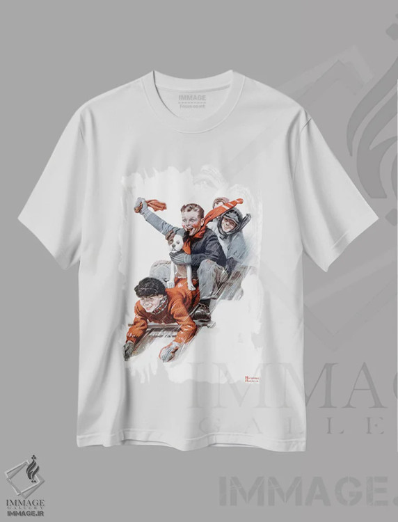 تیشرت سفید طرح دار چهار پسر روی سورتمه، هنر فاخر کلاسیک اثر نورمن راکول | immage.ir