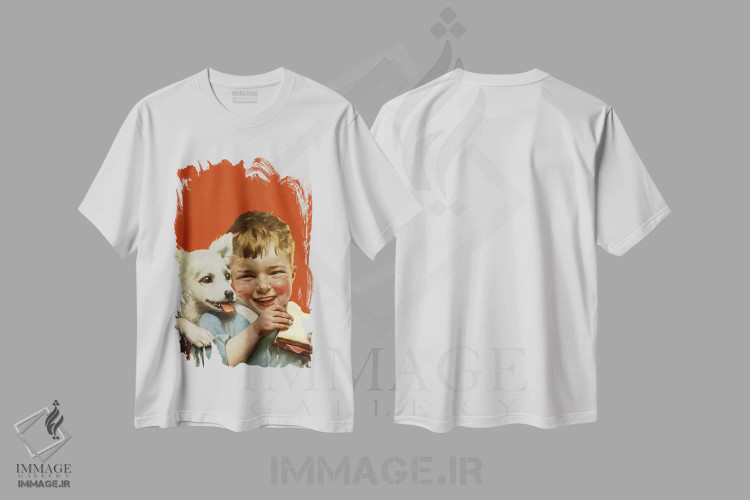 تیشرت سفید طرح دار پسر خندان با ساندویچ و توله سگ، هنر فاخر کلاسیک اثر نورمن راکول | فروشگاه ایماژ