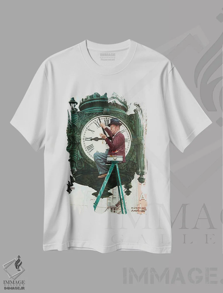 تیشرت سفید طرح دار تعمیرکار ساعت، هنر فاخر کلاسیک اثر نورمن راکول | immage.ir