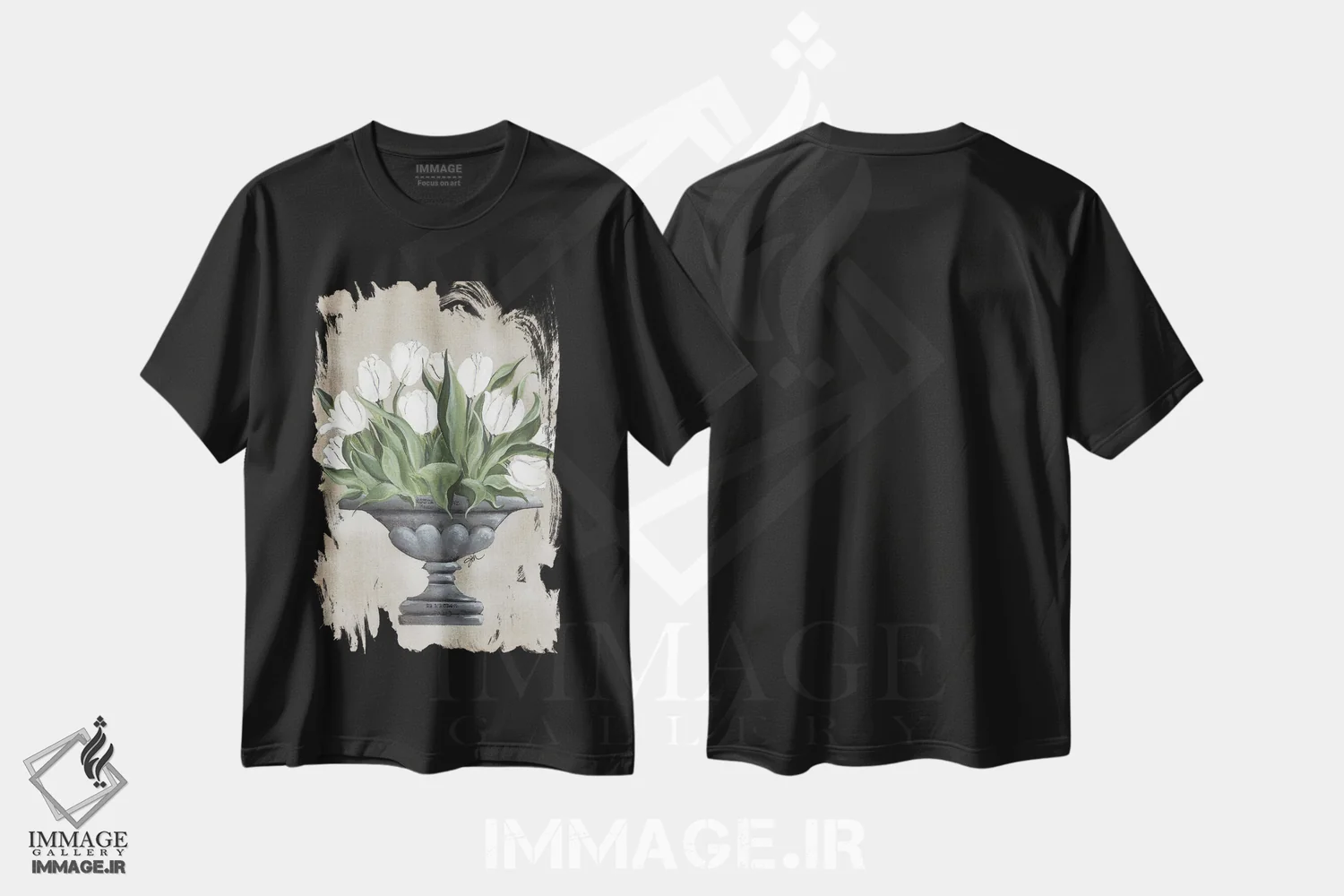 تیشرت مشکی طرح دار گلدان لاله، دکور معاصر اثر جولی نورکوس | فروشگاه ایماژ