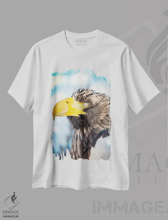 تیشرت سفید طرح دار پرتره عقاب کله سفید در حال پلک زدن، مدیوم اثر نیک ریو | immage.ir