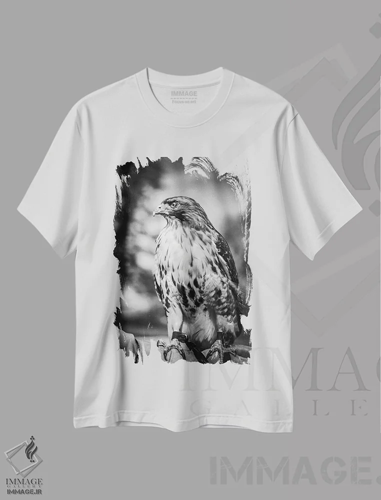 تیشرت سفید طرح دار پرتره شاهین شکارچی، مدیوم اثر نیک ریو | فروشگاه ایماژ