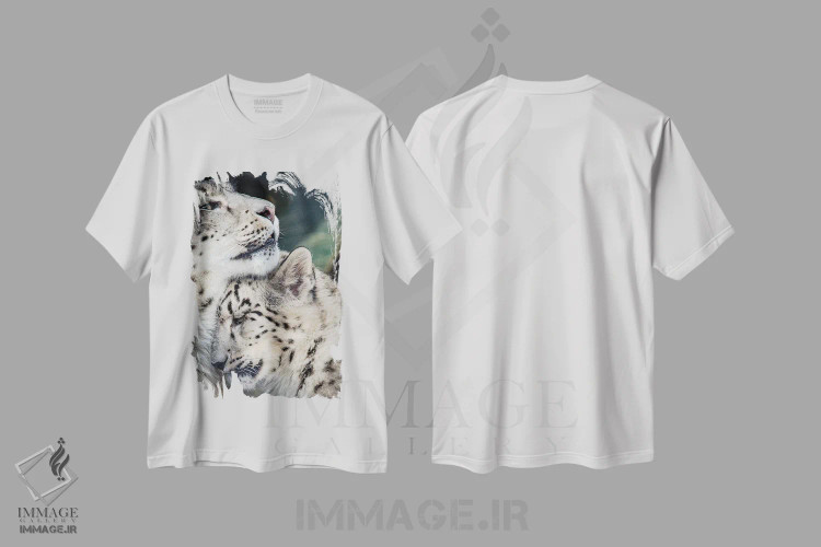 تیشرت سفید طرح دار پلنگ برفی مادر و توله اش، مدیوم اثر نیک ریو | فروشگاه ایماژ