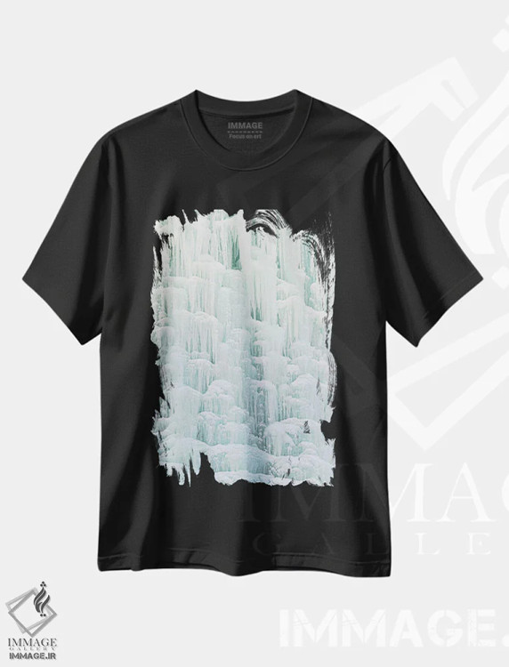 تیشرت مشکی طرح دار آبشار یخ زده ۲، مدیوم اثر نیک ریو | فروشگاه ایماژ