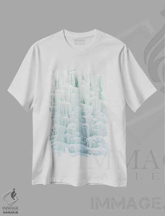 تیشرت سفید طرح دار آبشار یخ زده ۲، مدیوم اثر نیک ریو | immage.ir