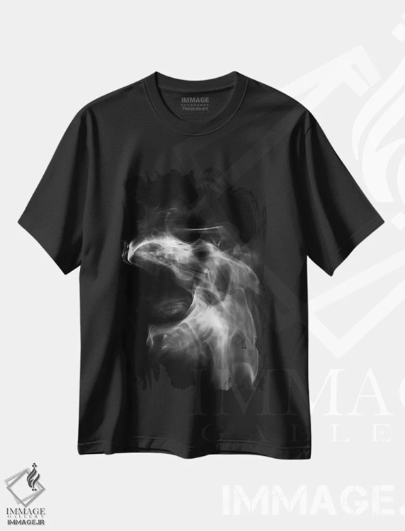 تیشرت مشکی طرح دار اژدها در میان دود، آبستره اثر نیک ریو | immage.ir