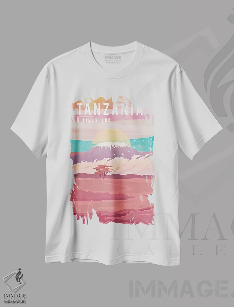 تیشرت سفید طرح دار پوستر سفر تانزانیا، تزئینی اثر ناتالی رایان | immage.ir