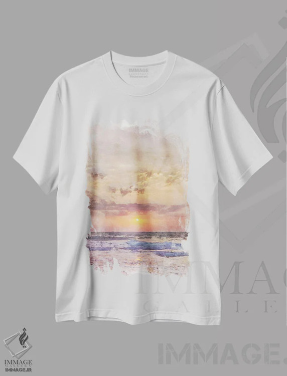 تیشرت سفید طرح دار پوستر غروب آفتاب گوا، دکور آسیایی اثر ناتالی رایان | فروشگاه ایماژ
