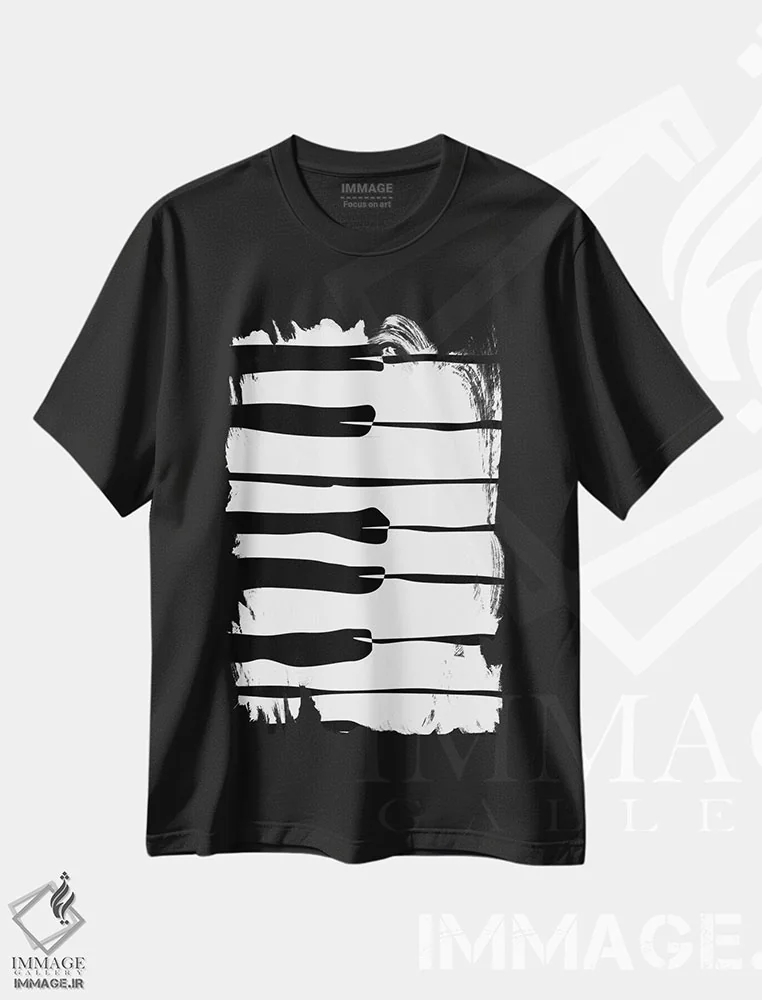 تیشرت مشکی طرح دار کلاویه های پیانو، هنر تزئینی سیاه و سفید اثر نیسه کرونا | immage.ir