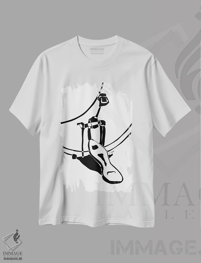 تیشرت سفید طرح دار کیک درام سفید، هنر تزئینی سیاه و سفید اثر نیسه کرونا | فروشگاه ایماژ