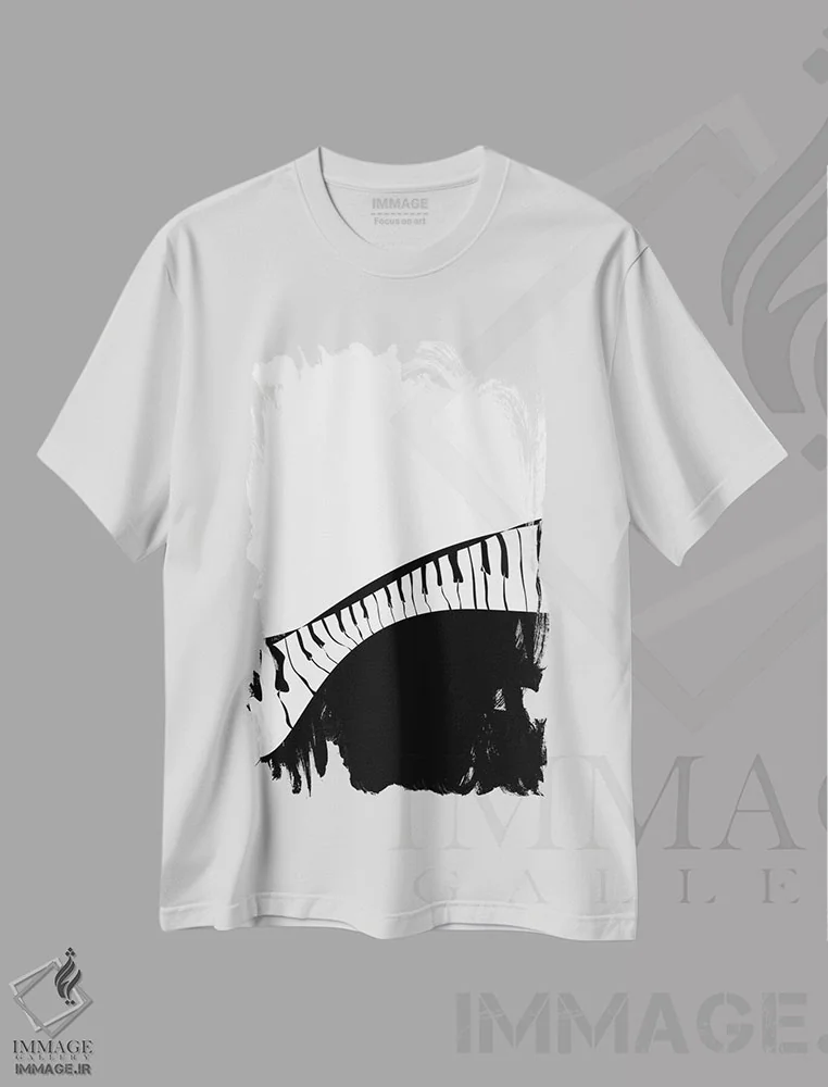 تیشرت سفید طرح دار ست پیانو شماره ۲، هنر تزئینی سیاه و سفید اثر نیسه کرونا | فروشگاه ایماژ