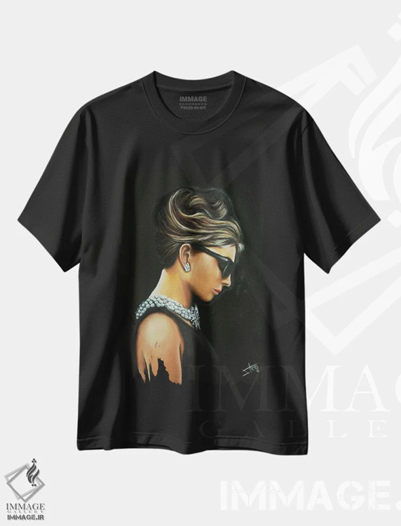 تیشرت مشکی طرح دار آدری، هنر فاخر معاصر اثر سلمی نصرالدین | immage.ir