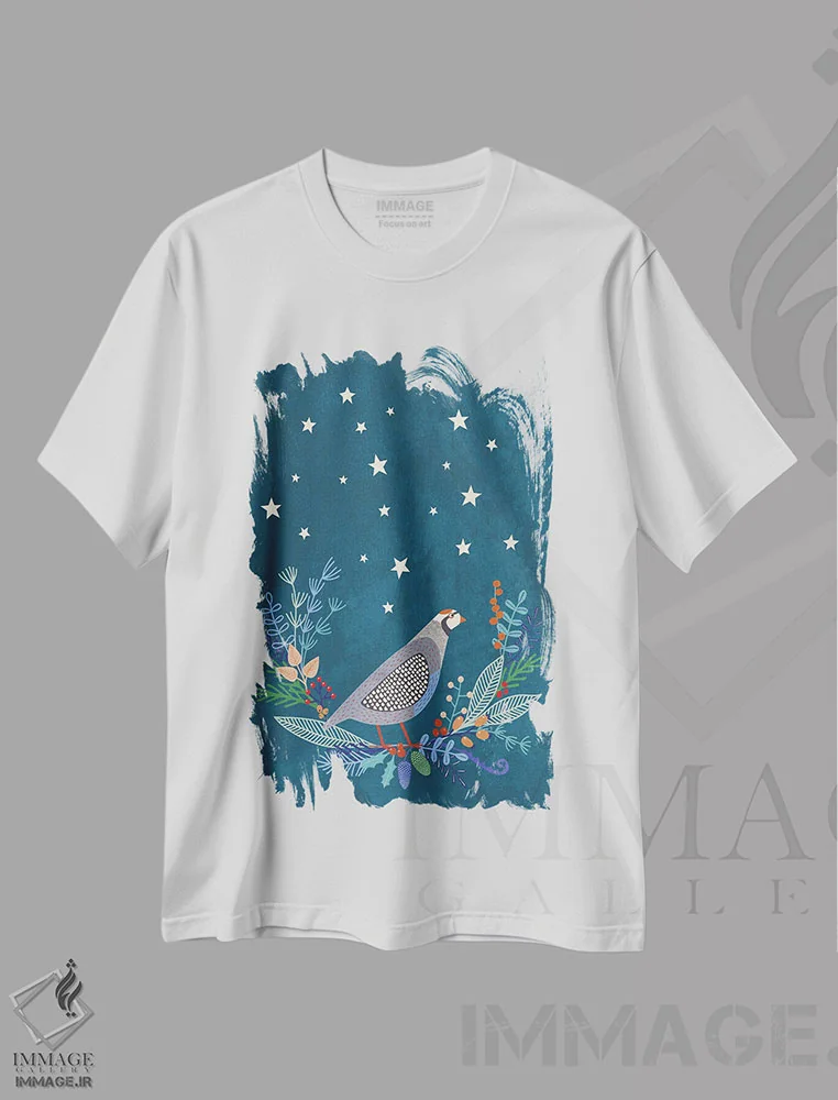 تیشرت سفید طرح دار بلدرچین در شب، هنر دیجیتال اثر نیک اسکویرل | immage.ir