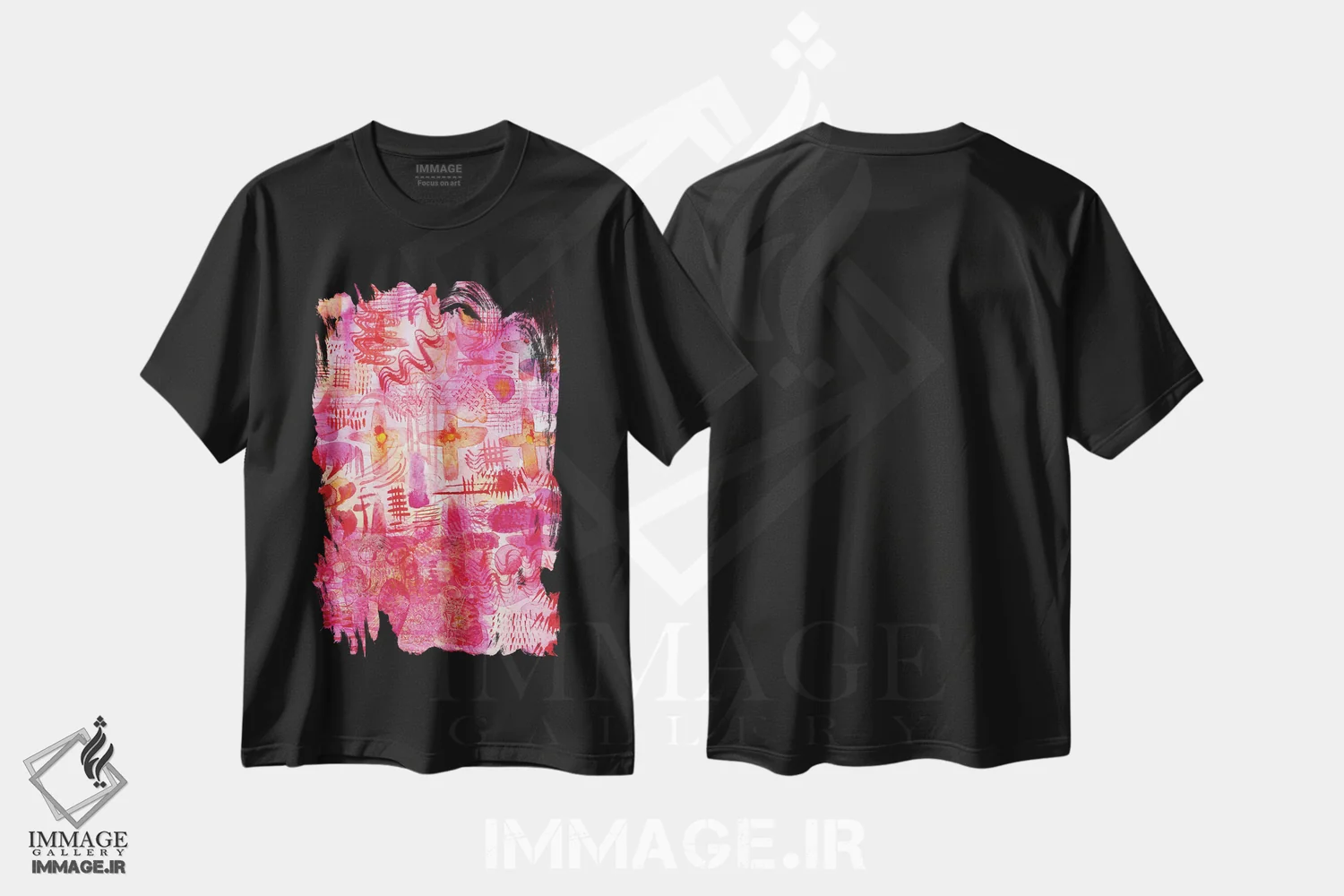 تیشرت مشکی طرح دار آبرنگ انتزاعی جوهر صورتی، آبستره اثر نیک اسکویرل | immage.ir