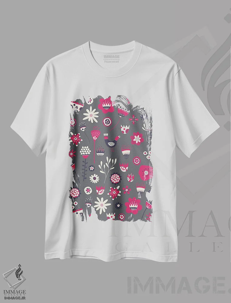 تیشرت سفید طرح دار گل های سنتی بهاری تیره، هنر دیجیتال اثر نیک اسکویرل | immage.ir