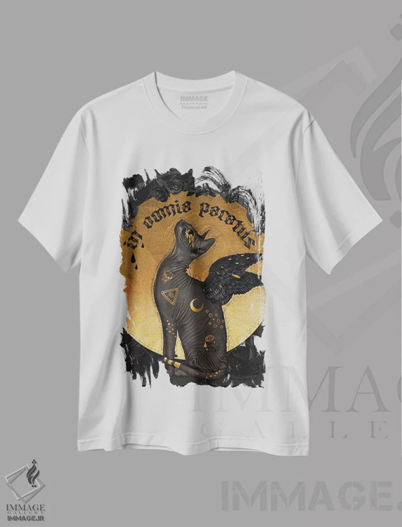 تیشرت سفید طرح دار برای همه چیز آماده ام، دکوراسیون جایگزین اثر ناتالی شو | immage.ir