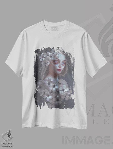 تیشرت سفید طرح دار گل کم رنگ، دکوراسیون جایگزین اثر ناتالی شو | فروشگاه ایماژ