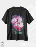 تیشرت مشکی طرح دار دسته گل گل صد تومانی صورتی، دکور معاصر اثر ناتالی مک | فروشگاه ایماژ