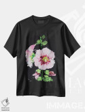 تیشرت مشکی طرح دار گل ختمی، دکور معاصر اثر ناتالی مک | immage.ir