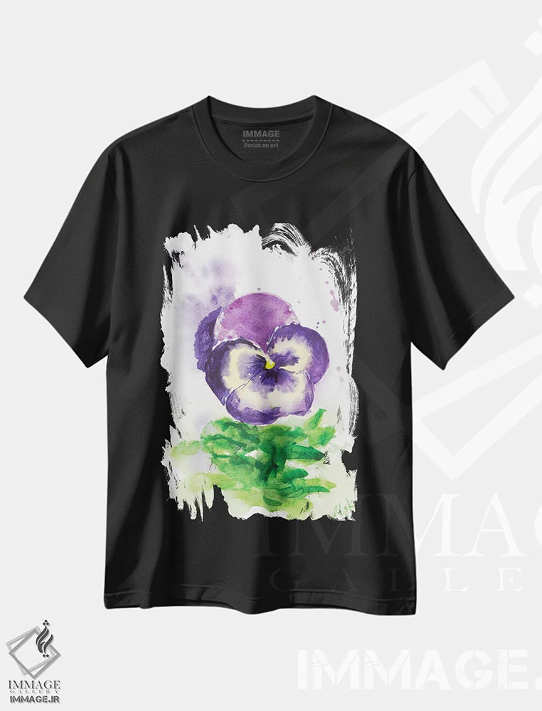 تیشرت مشکی طرح دار بنفشه بنفش II، دکور معاصر اثر ناتالی مک | immage.ir