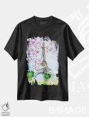 تیشرت مشکی طرح دار برج ایفل، دکور معاصر اثر ناتالی مک | فروشگاه ایماژ