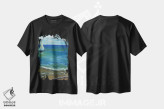 تیشرت مشکی طرح دار منظره ساحلی با قایق بادی، دکور ساحلی اثر ناتالی مک | immage.ir